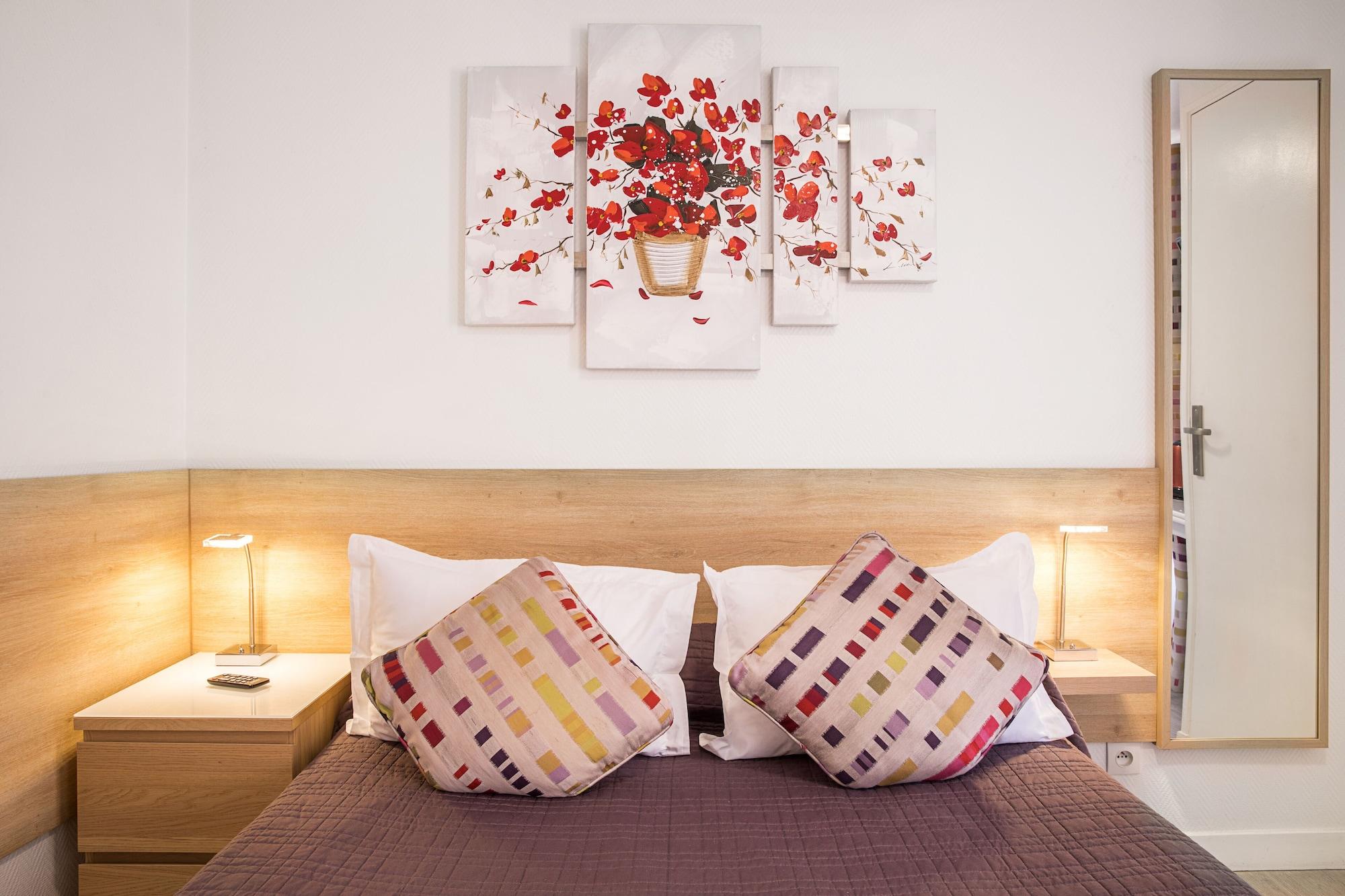 De L'horloge Apart-hotel Paris